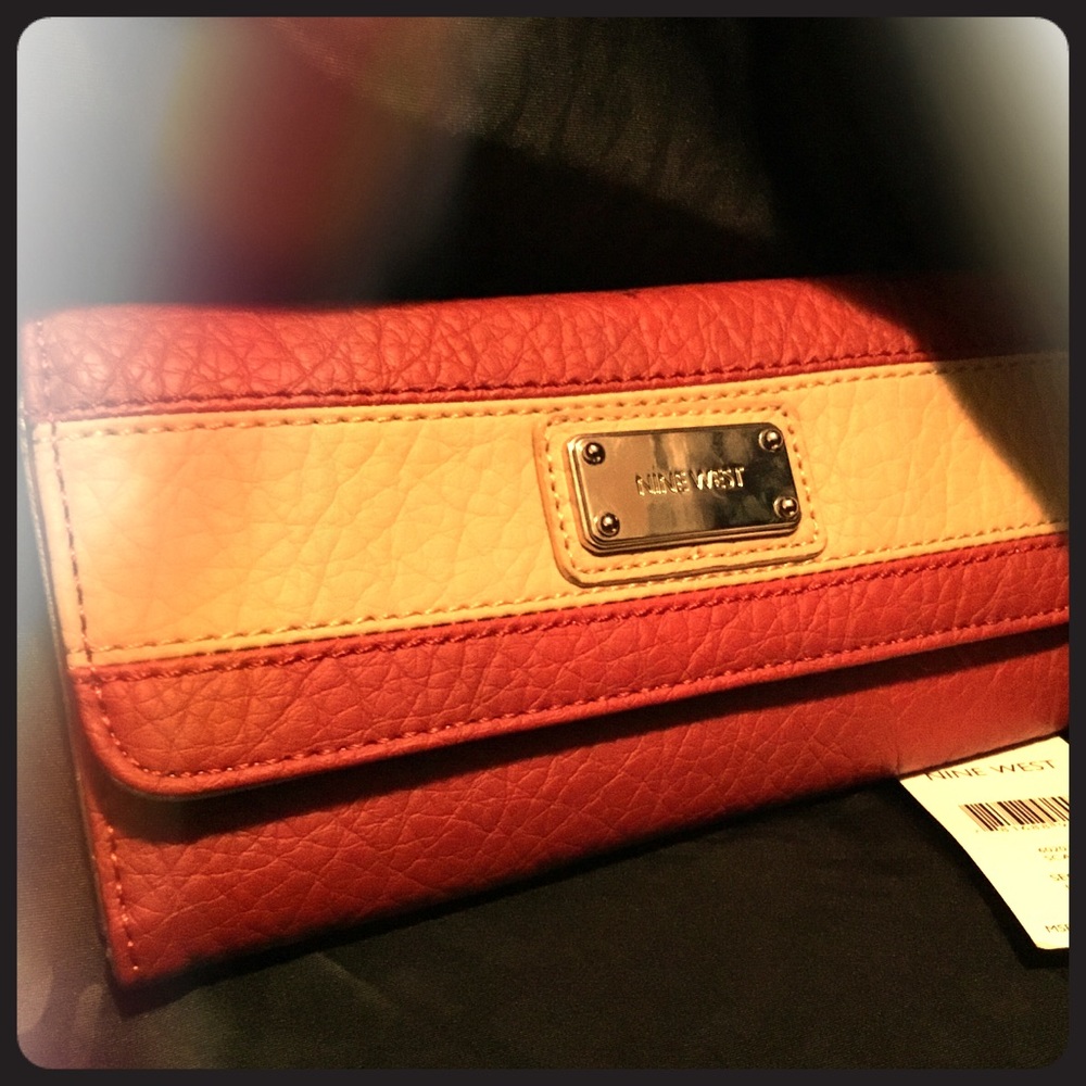 Scarlett Red & Tan Nine West Wallet